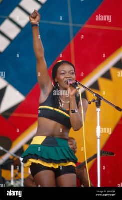 Brenda Fassie’s Explosive 1999 Concert Comeback: A Triumphant Return from Personal Turmoil!