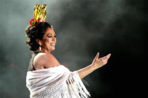 The Enigma of Isabel Pantoja’s 'Chiquitín' Concert: A Tale of Passion, Peril, and Flamenco Fury!